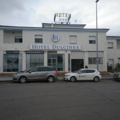 Hotel Dulcinea Альмендралехо парковка