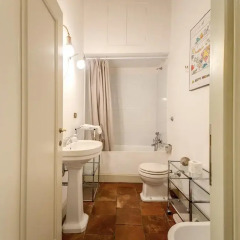 Отель Holiday-In Trastevere ванная фото 2
