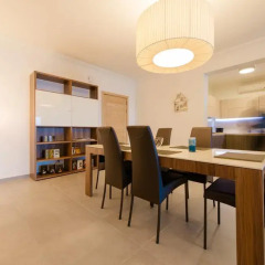 Апартаменты Seafront Apartment Sliema Слима комната для гостей фото 3