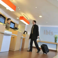 Отель ibis Paris 17 Clichy-Batignolles - formerly Berthier Франция, Париж - 10 отзывов об отеле, цены и фото номеров - забронировать отель ibis Paris 17 Clichy-Batignolles - formerly Berthier онлайн фитнесс-зал фото 2