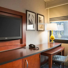 Отель Courtyard by Marriott New York City Manhattan Fifth Avenue Стандартный номер с различными типами кроватей фото 4