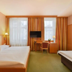 Hotel Lucia 3* Стандартный номер с различными типами кроватей фото 5