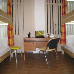 Hostel Smile-Dnepr Кровать в общем номере с двухъярусной кроватью фото 4
