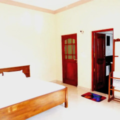 Отель Fire Dragon Guest House 3* Номер Делюкс с двуспальной кроватью фото 5