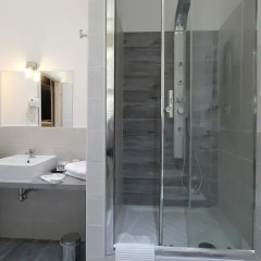 Отель Town House 57 3* Стандартный номер с различными типами кроватей фото 20