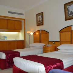 Dolphin Hotel Apartments 3* Студия с различными типами кроватей фото 2