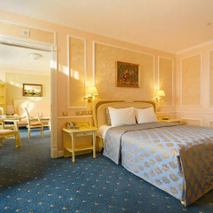 Гостиница Европа 5* Люкс разные типы кроватей