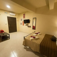 Апартаменты Zografos Apartment's - Old Town комната для гостей фото 3