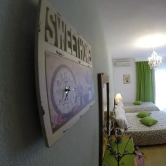 Akrotiri Hotel сейф в номере