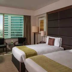 Отель Crowne Plaza Festival City Улучшенный номер с различными типами кроватей фото 4