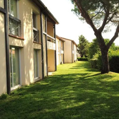Отель Hôtel Résidence Les Pins Galants Toulouse-Tournefeuille Франция, Турнефёй - отзывы, цены и фото номеров - забронировать отель Hôtel Résidence Les Pins Galants Toulouse-Tournefeuille онлайн фото 12