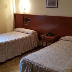 Hotel Reina Isabel Стандартный номер фото 2