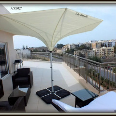 Отель Corner Penthouse бассейн