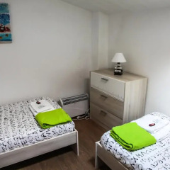 Отель SwordFish Holiday Home комната для гостей фото 3