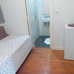 Отель Jualis Guest House Улучшенный номер разные типы кроватей фото 12