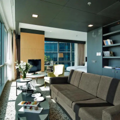 Отель DoubleTree By Hilton Istanbul - Moda 5* Люкс с различными типами кроватей фото 2