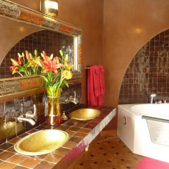Отель Hôtel Riad Бельгия, Льеж - отзывы, цены и фото номеров - забронировать отель Hôtel Riad онлайн ванная фото 2