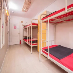 Хостел Itaewon Inn Кровать в общем номере с двухъярусной кроватью фото 23