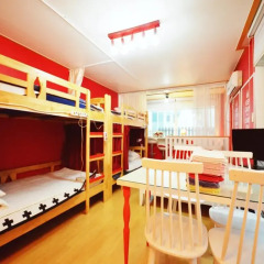 Отель Han River Guesthouse 2* Семейная студия с двуспальной кроватью фото 2