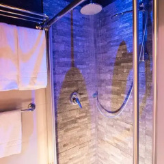 Отель Vaticano Julia Luxury Rooms 3* Номер Делюкс с различными типами кроватей фото 14