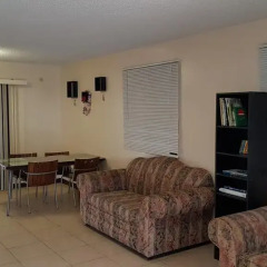 Отель Guam JAJA Guesthouse Тамунинг комната для гостей фото 3