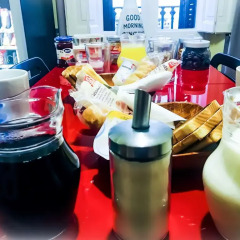 Отель Hostal MiMi Las Ramblas гостиничный бар