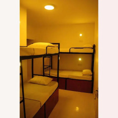 Hostel at Galle Face- Colombo Кровать в общем номере с двухъярусной кроватью фото 2