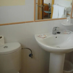 Albergue Inturjoven Sierra Nevada - Hostel ванная