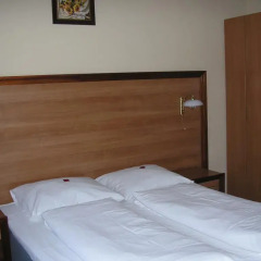 Hotel Gold 2* Стандартный номер с различными типами кроватей