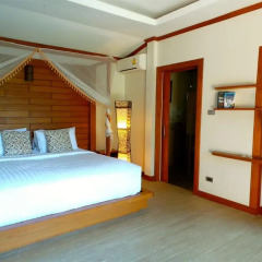 Отель Bangtao Holiday Villa комната для гостей фото 2