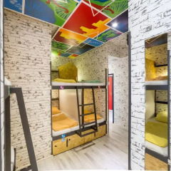 Chillout Hostel Zagreb Кровать в общем номере с двухъярусными кроватями фото 29