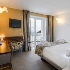 Отель Petit Palace Tamarises 3* Люкс повышенной комфортности с различными типами кроватей фото 4