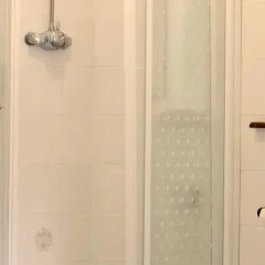 Отель Cratloe Lodge Self Service House ванная