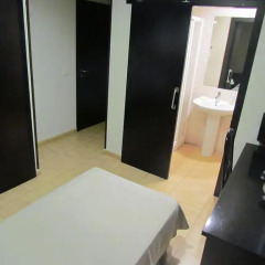 Отель Hostal Julian Brunete Брунете сауна