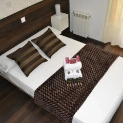 Отель Hostal El Brezo Стандартный номер с различными типами кроватей фото 32