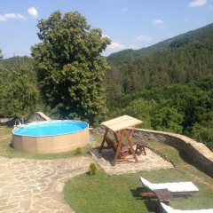 Отель Guest House Stoilite Габрово бассейн