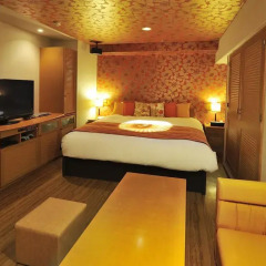 Отель Fukuoka Chapel Coconuts Hotel Ipolani (Adult Only) Япония, Порт Хаката - отзывы, цены и фото номеров - забронировать отель Fukuoka Chapel Coconuts Hotel Ipolani (Adult Only) онлайн комната для гостей