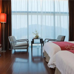 Royal Lotus Hotel Halong 4* Номер Делюкс с различными типами кроватей фото 2