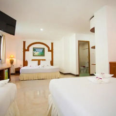 Отель Baan Paradise 2* Стандартный семейный номер с двуспальной кроватью фото 5