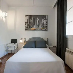 Отель Hostalet De Barcelona 2* Стандартный номер фото 6