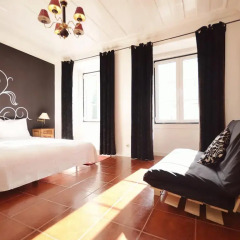 Отель Lisbon Story Guesthouse 3* Стандартный номер с различными типами кроватей (общая ванная комната)