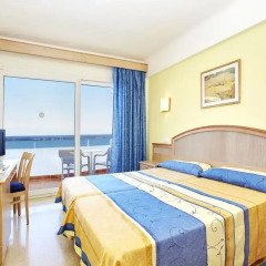 Universal Hotel Castell Royal 4* Стандартный номер с 2 отдельными кроватями фото 3