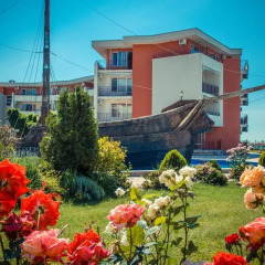Апартаменты Privilege Fort Beach Apartments Елените