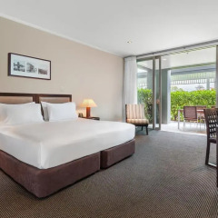 Отель Hilton Lake Taupo 5* Стандартный номер с различными типами кроватей фото 2