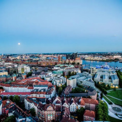 THE MADISON Hotel Hamburg пляж