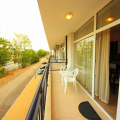 Апартаменты Aparthotel Kamelia Garden - Lili's Apartments Улучшенная студия фото 8