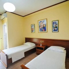 Iliria Internacional Hotel 4* Стандартный номер с 2 отдельными кроватями фото 9