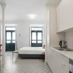 Апартаменты Lisbon Serviced Apartments - Castelo S. Jorge Студия с различными типами кроватей фото 3