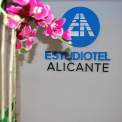 Отель Estudiotel Alicante сауна