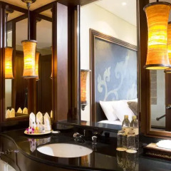Отель Movenpick Resort & Spa Karon Beach Phuket 5* Улучшенный номер с двуспальной кроватью фото 5